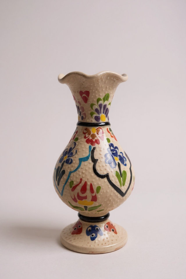 El Yapımı Çark İşi 15Cm Sümbül Çini Vazo