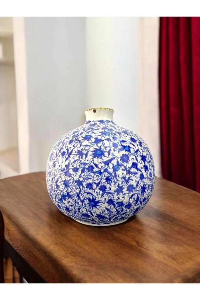 El Yapımı Kütahya Çini Işlemeli Blue Blanc Küre Vazo - 16cm