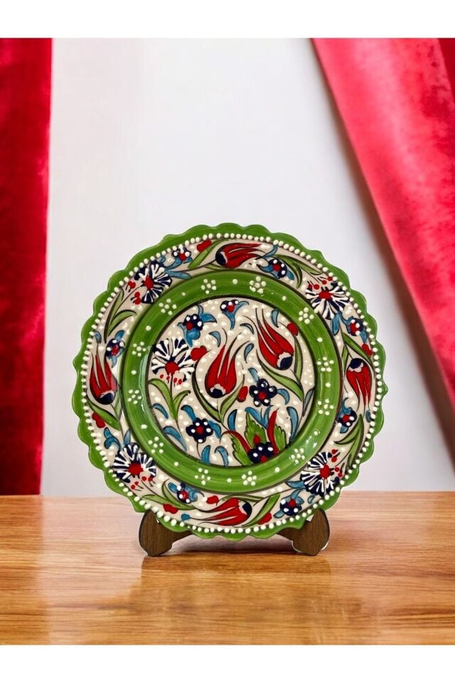 Özel Tasarım Kütahya Çinisi Lale Motifli Dekoratif Tabak - 18Cm